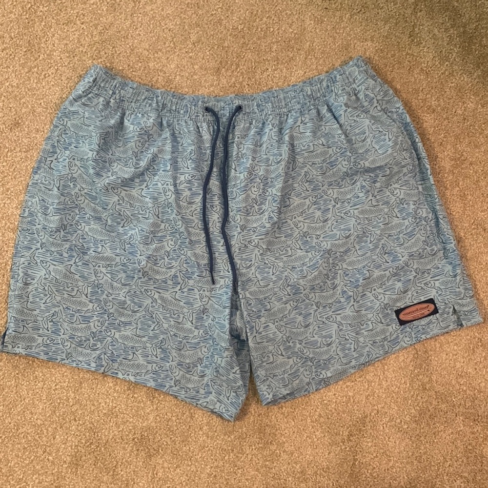 NWOT mens vineyard vines chappy swim trunks
